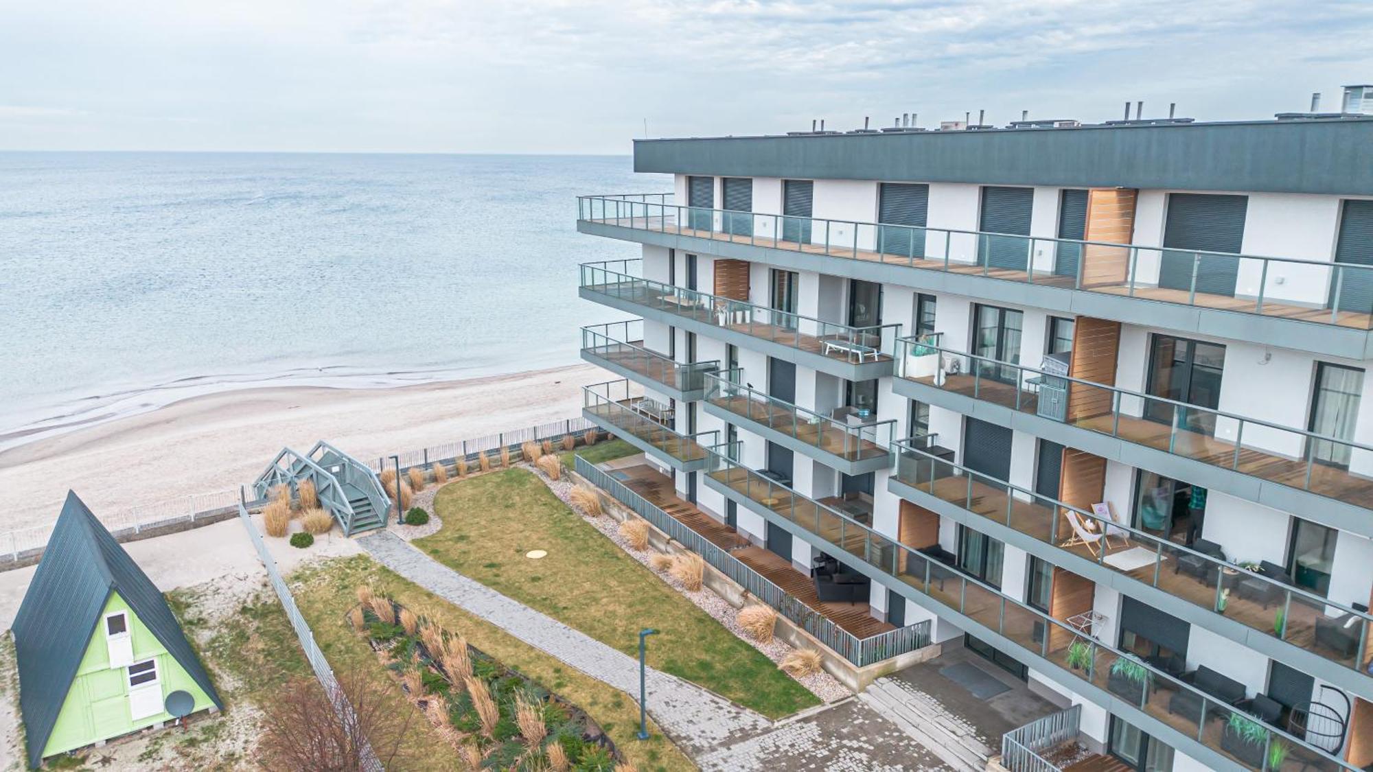 Seaview Plaza Apartment